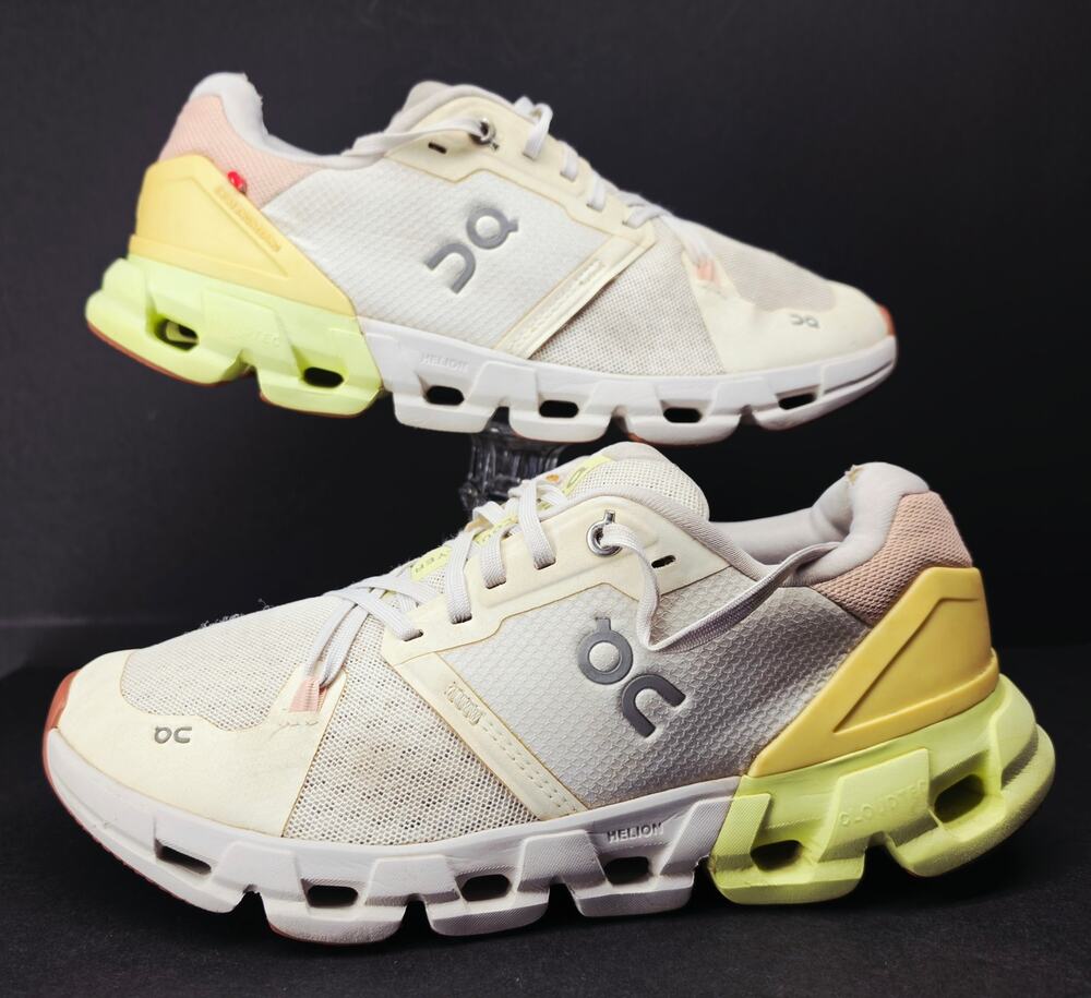 Oncloud Women 9 Comfy footwear